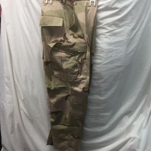 COPY - NEW !!! US Army pants NWT long/lg 29.5x32.5